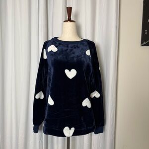 LOFT Faux Fur Heart Print Sweatshirt Navy White Size Medium Cozy Soft